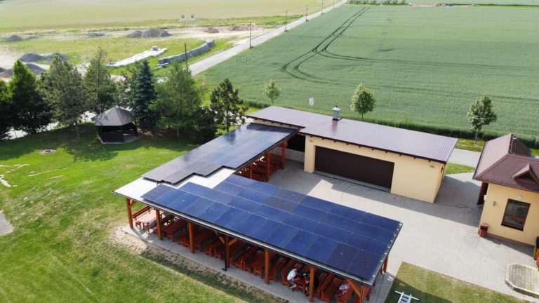 Obec Uhlířov pergola (2)